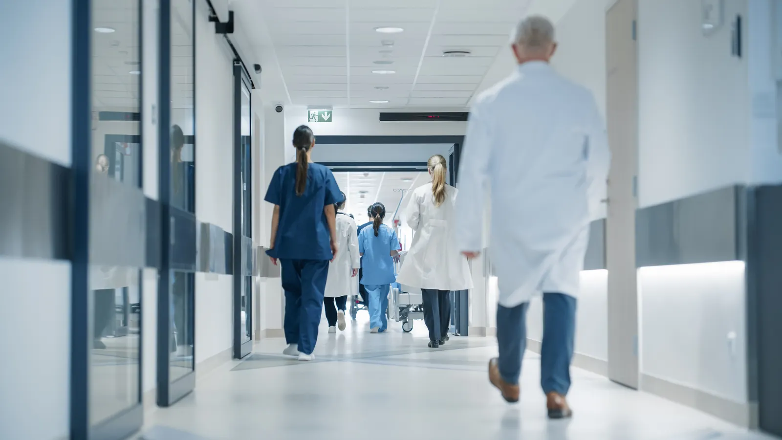 JLL startet Akkreditierungsprogramm für Healthcare-Immobilien — kontinuierliche Compliance wird Standard